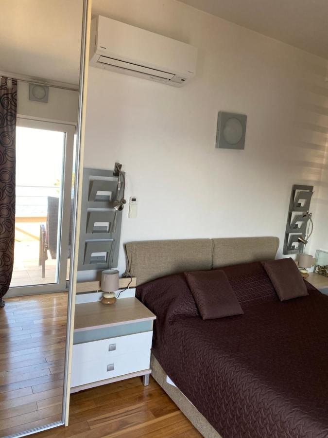Villa Dinka Vip Apartmani Opatija Exterior foto