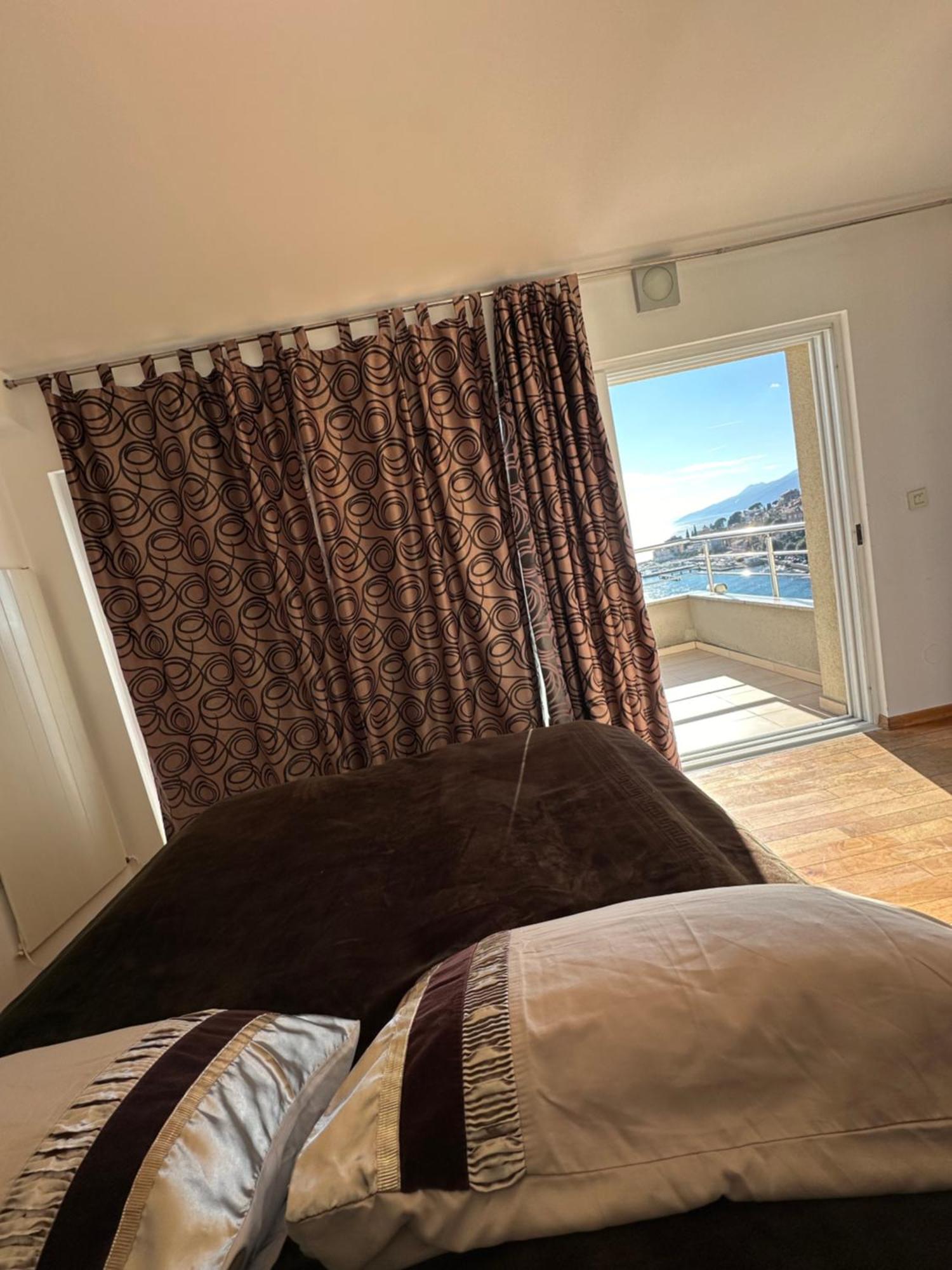 Villa Dinka Vip Apartmani Opatija Exterior foto