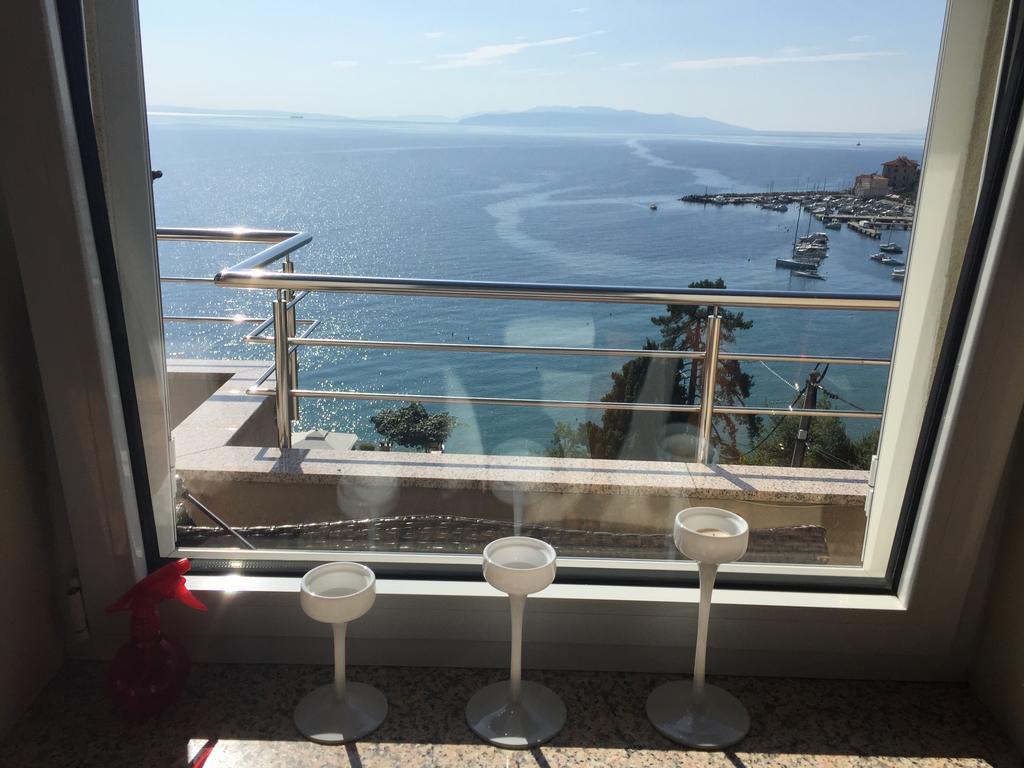 Villa Dinka Vip Apartmani Opatija Exterior foto
