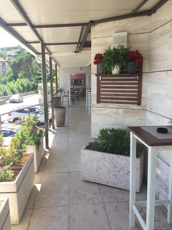Villa Dinka Vip Apartmani Opatija Exterior foto