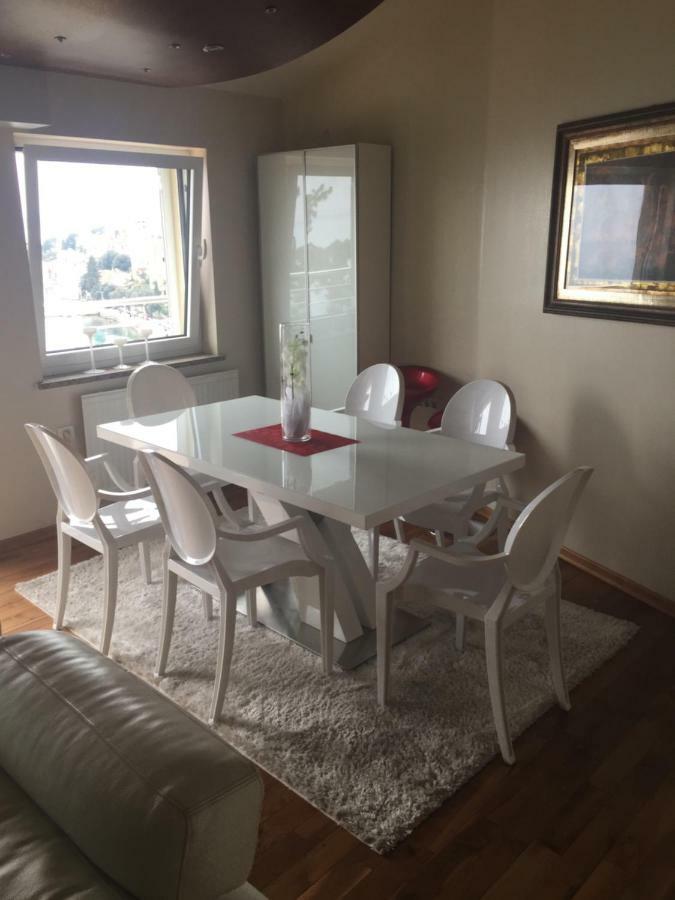 Villa Dinka Vip Apartmani Opatija Exterior foto